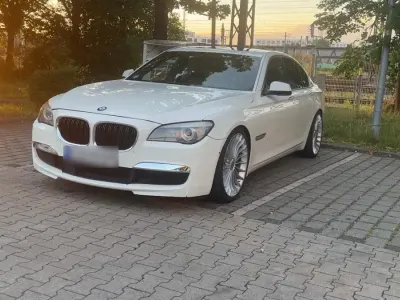 Gebraucht BMW 730 2011 Weiß Limousine
