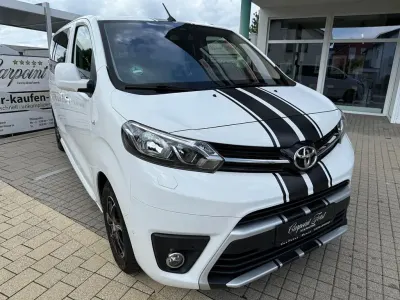 Usata Toyota Proace Verso 120 CV (88 kW) 2018 Bianco Station wagon
