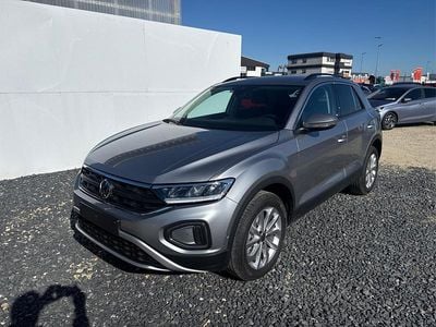 Neu VW T-Roc IQ Drive 116 PS (85 kW) 2026 Pyrit silber metallic k2k2 SUV