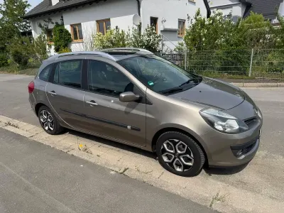 Gebraucht Renault Clio GrandTour Dynamique 101 PS (74 kW) 2008 Beige Kombi