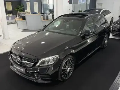 Gebraucht Mercedes C400 AMG line 333 PS (244 kW) 2019 Schwarz Kombi