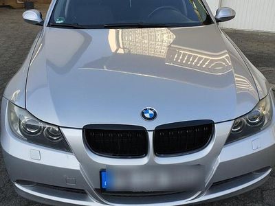 BMW 325