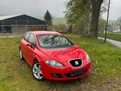 Używany Seat Leon 140 KM (102 kW) 2008 Czerwony Hatchback