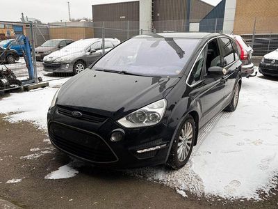 Schwarz Gebraucht 2011 Ford S-MAX Titanium Van / Kleinbus | 2.700 € (Fairer Preis)