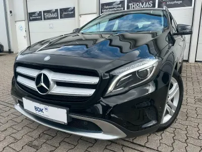 Gebraucht Mercedes GLA180 122 PS (89 kW) 2016 Schwarz SUV