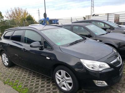 gebraucht Opel Astra Design Edition