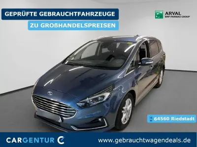 Gebraucht Ford S-MAX Titanium 190 PS (139 kW) 2022 Blau Van / Kleinbus