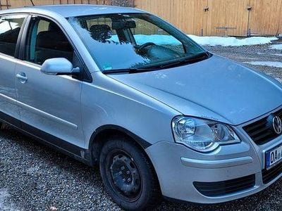 Gebraucht VW Polo Comfortline 75 PS (55 kW) 2005 Silber Kleinwagen