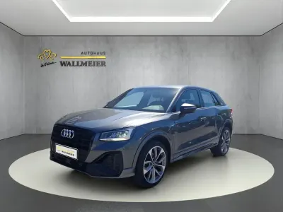 Gebraucht Audi Q2 S-Line 150 PS (110 kW) 2022 Grau SUV
