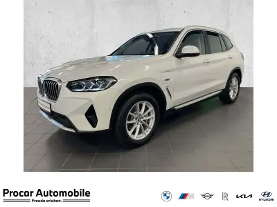 Gebraucht BMW X3 Sport Line 184 PS (135 kW) 2022 Mineralweiß metallic SUV