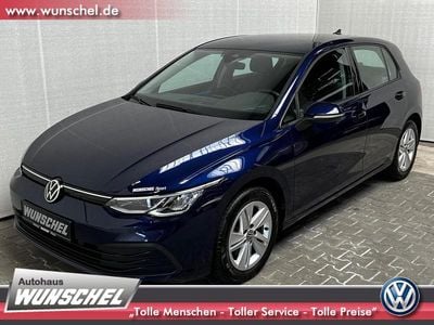 Gebraucht VW Golf VII Life 150 PS (110 kW) 2020 Blau Limousine