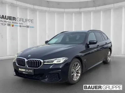 Gebraucht BMW 520 M Sport 190 PS (139 kW) 2022 Schwarz Limousine