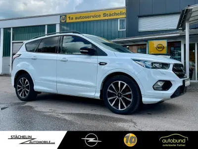 Używany Ford Kuga ST-Line 175 KM (128 kW) 2020 Biały SUV