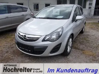 Gebraucht Opel Corsa Energy 87 PS (63 kW) 2014 Argon silber/ice silver Kleinwagen