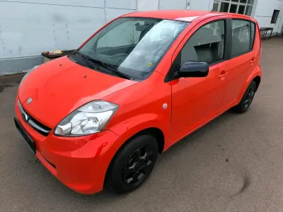 Gebraucht Subaru Justy 75 PS (55 kW) 2009 Rot Kleinwagen
