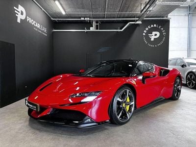 Gebraucht Ferrari SF90 1000 PS (735 kW) 2022 Rot