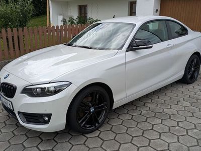 BMW 218