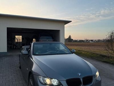 Gebraucht BMW 325 Cabriolet M Sport 197 PS (144 kW) 2008 Grau Cabrio