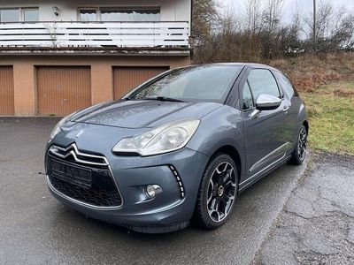 Gebraucht Citroën DS3 Sport Chic 156 PS (114 kW) 2010 Grau Kleinwagen