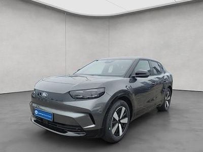 Grau Gebraucht 2024 Ford Capri Extended Range SUV | 44.550 € (Guter Preis)