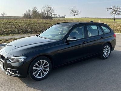 Gebraucht BMW 330 Advantage 258 PS (189 kW) 2018 Schwarz Kombi
