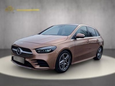 Gebraucht Mercedes B200 AMG line 163 PS (119 kW) 2023 Gold metallic Kleinwagen