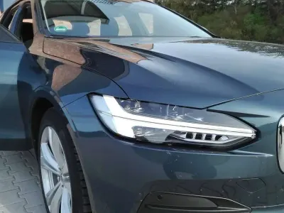 Gebraucht Volvo V90 190 PS (139 kW) 2018 Blau Kombi