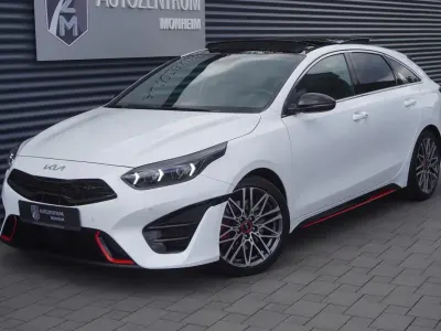 Gebraucht Kia ProCeed GT 204 PS (150 kW) 2022 Weiß (sonderlackierung deluxeweiß metallic) Kombi