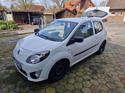 Second-hand Renault Twingo 75 CP (55 kW) 2011 Alb Hatchback