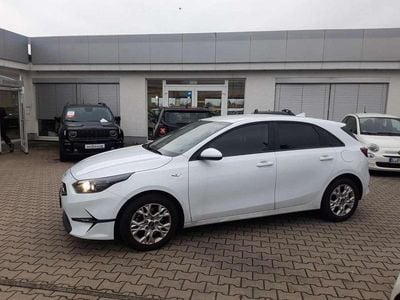 Brugt Kia Ceed Edition 7 101 HK (74 kW) 2023 Hvid Hatchback