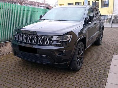 Gebraucht Jeep Grand Cherokee Night Eagle 250 PS (183 kW) 2017 Schwarz SUV