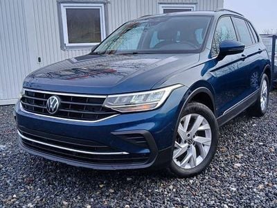 Blau Gebraucht 2023 VW Tiguan Life SUV | 18.900 € (Superpreis)