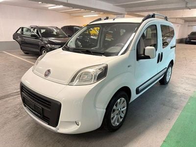 Gebraucht Fiat Qubo Trekking 95 PS (69 kW) 2012 Weiß Van / Kleinbus