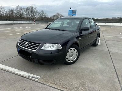 Gebraucht VW Passat 130 PS (95 kW) 2005 Schwarz Limousine