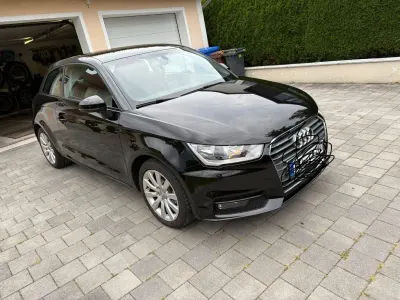 Begagnad Audi A1 90 HK (66 kW) 2016 Svart Halvkombi