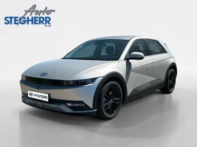 Gebraucht Hyundai Ioniq 5 Basis 125 kW (170 PS) 2024 Gold SUV