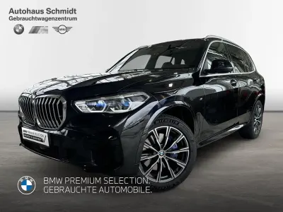 Gebraucht BMW X5 M Sport 333 PS (244 kW) 2023 Saphirschwarz SUV