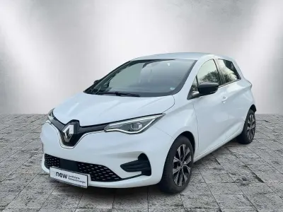 Second-hand Renault Zoe Evolution 80 kW (110 CP) 2023 Alb Hatchback