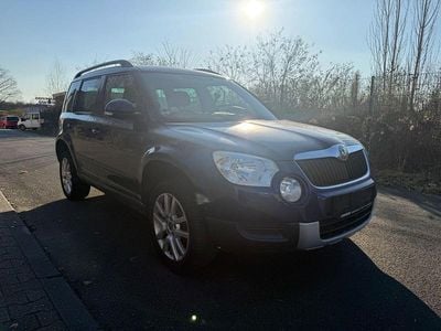 Second-hand Skoda Yeti Plus Edition 105 CP (77 kW) 2011 Albastru SUV