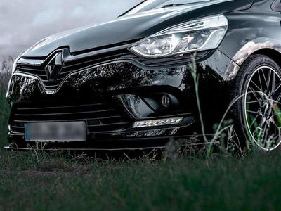 Gebraucht Renault Clio IV LIMITED 73 PS (53 kW) 2016 Schwarz Kleinwagen