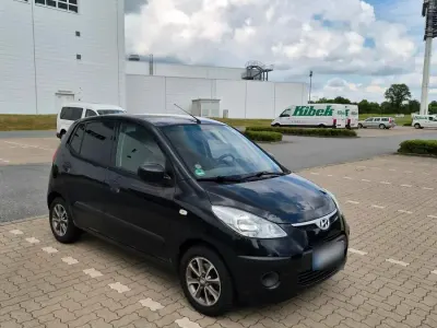 Gebraucht Hyundai i10 75 PS (55 kW) 2008 Schwarz Kleinwagen
