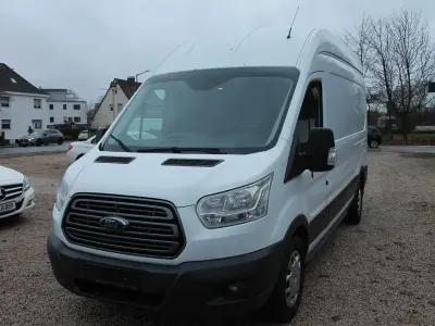 Gebraucht Ford Transit Trend 155 PS (114 kW) 2016 Weiß Van