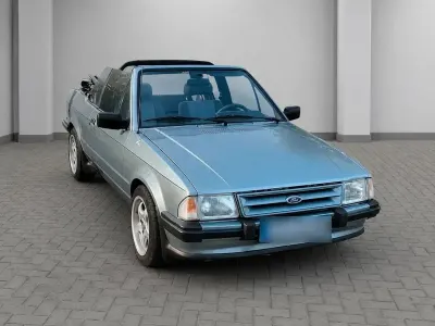 Gebraucht Ford Escort Cabriolet 105 PS (77 kW) 1987 Grau Cabrio