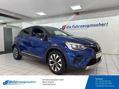 Gebraucht Renault Captur Experience 131 PS (96 kW) 2020 Blau SUV