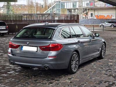 Gebraucht BMW 520 Comfort Edition 204 PS (150 kW) 2020 Grau Kombi