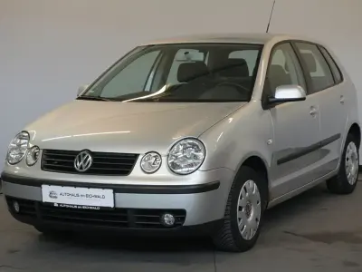 Gebraucht VW Polo Comfortline 75 PS (55 kW) 2002 Silber Limousine