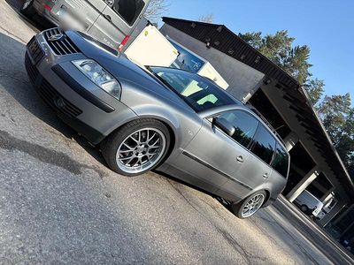 Gebraucht VW Passat 115 PS (84 kW) 2002 Silber Kombi