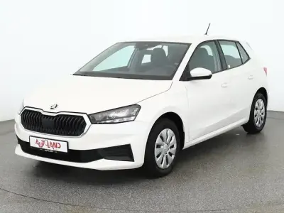 Gebraucht Skoda Fabia Active 65 PS (47 kW) 2023 Weiss Kleinwagen