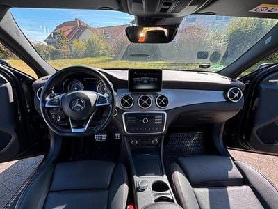 Usata Mercedes GLA250 AMG line 211 CV (155 kW) 2016 Nero SUV