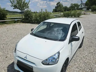 Gebraucht Mitsubishi Space Star 71 PS (52 kW) 2014 Weiß Van / Kleinbus